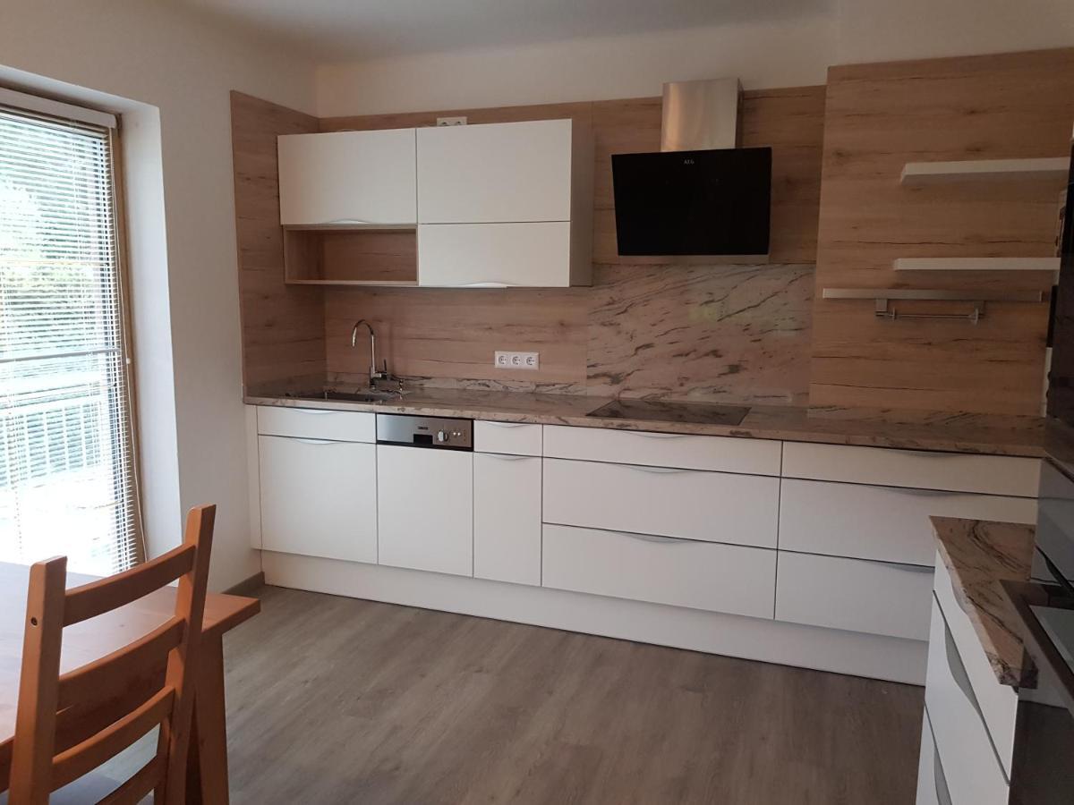 Appartment Luki Haus im Ennstal Eksteriør bilde