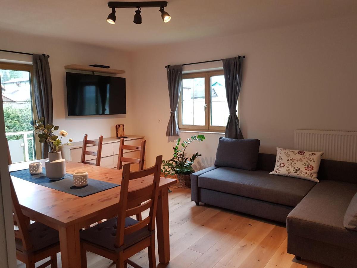 Appartment Luki Haus im Ennstal Eksteriør bilde